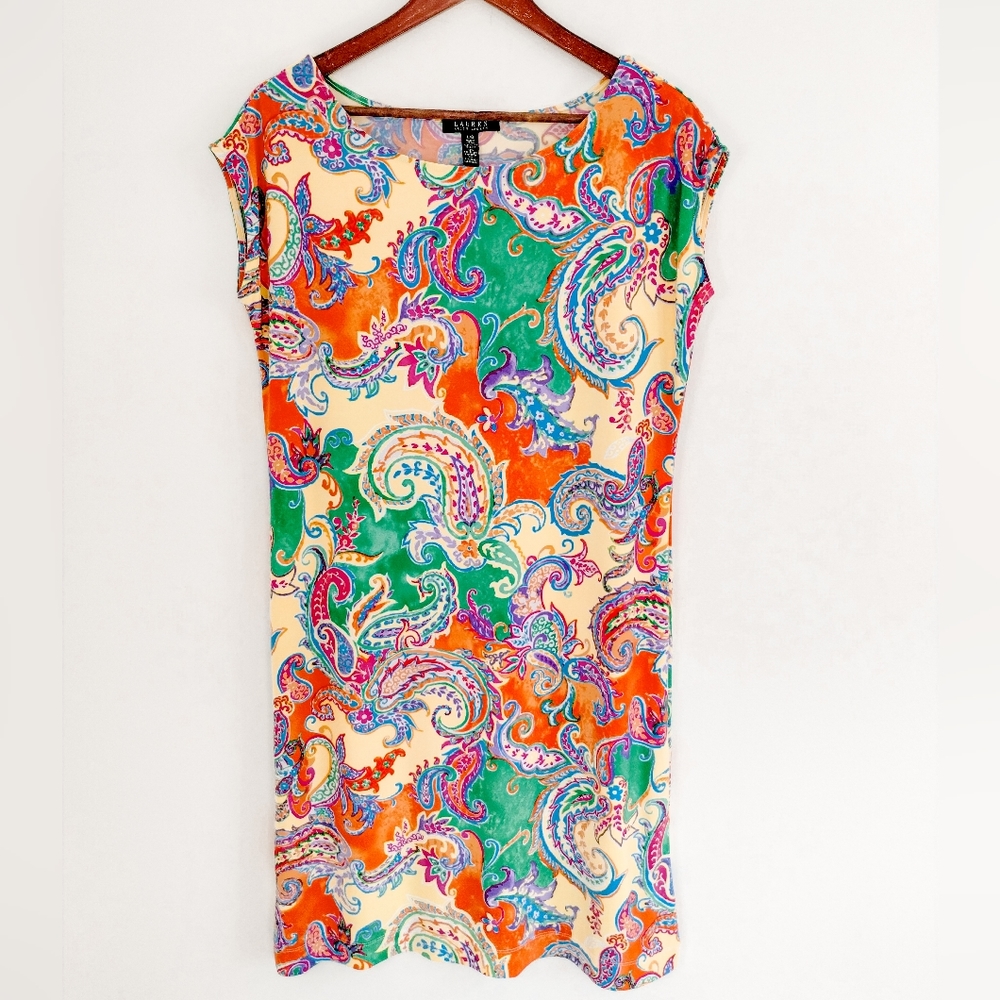Sleeveless Paisley Shift Dress - Multicolor